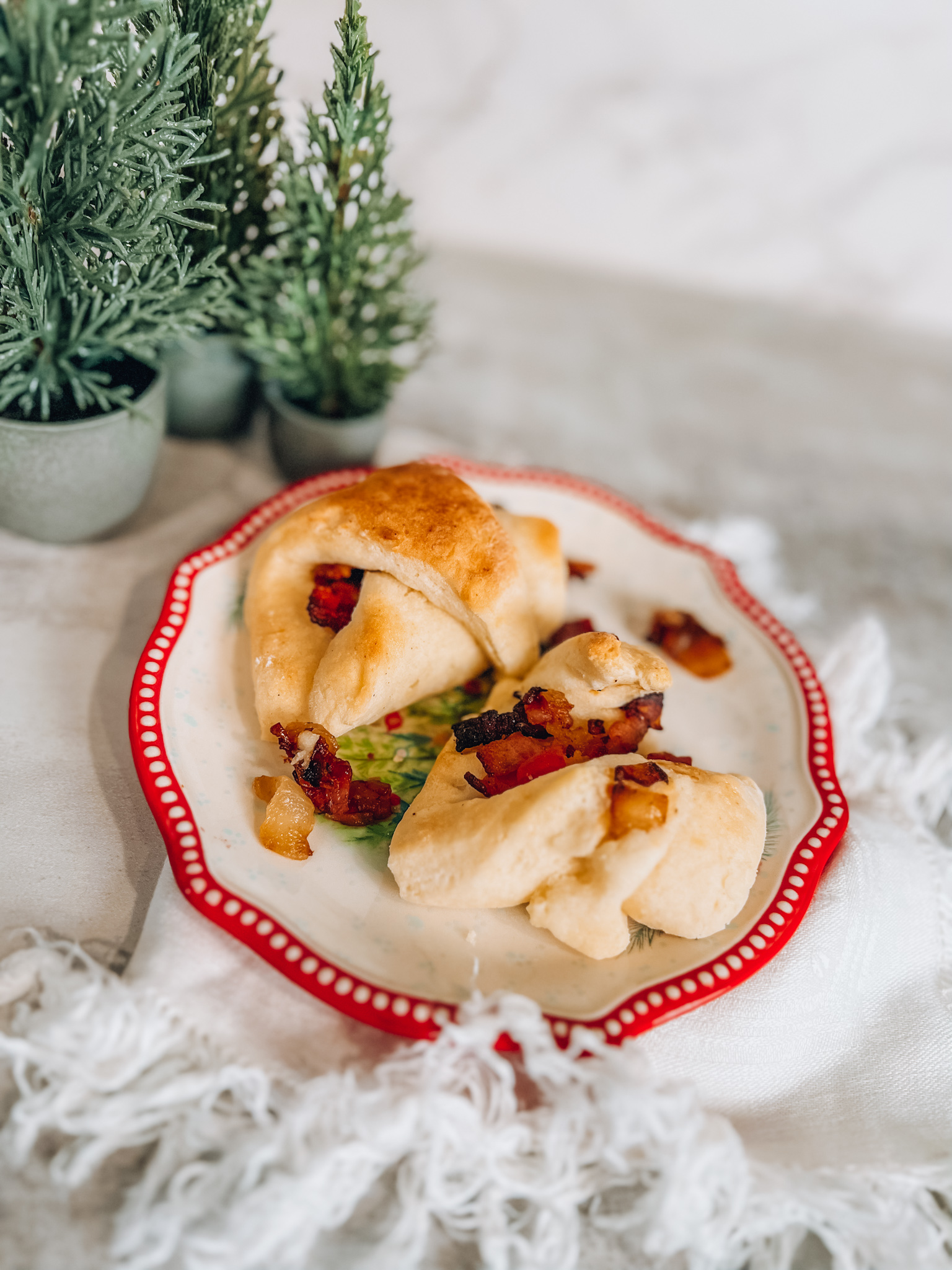 How to Make Pillsbury Crescent Rolls 